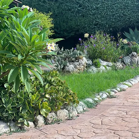Apartament La Casa Del Vagabondo Belvedere (Sicily)